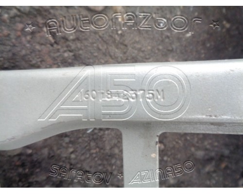 Панель передняя (телевизор) Renault Clio II/Symbol 1998-2008 ()- купить на ➦ А50-Авторазбор по цене 750.00р.. Отправка в регионы.