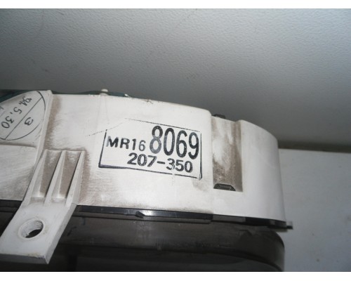 Панель приборов Mitsubishi Colt 1992-1996 (MR168069)- купить на ➦ А50-Авторазбор по цене 2000.00р.. Отправка в регионы.