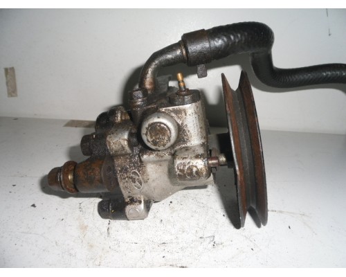 Насос гидроусилителя руля (ГУР) Hyundai Sonata III 1993-1998 (5710034003)- купить на ➦ А50-Авторазбор по цене 1000.00р.. Отправка в регионы.