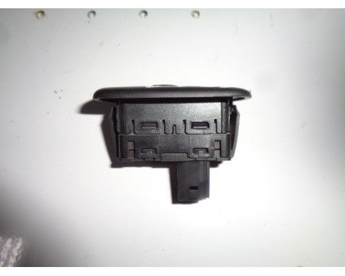 Кнопка стеклоподъемника Citroen C5 (X7) 2008> (6490F9)- купить на ➦ А50-Авторазбор по цене 500.00р.. Отправка в регионы.