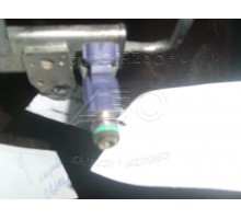 Форсунка инжекторная Nissan X-Trail (T30) 2001-2007
