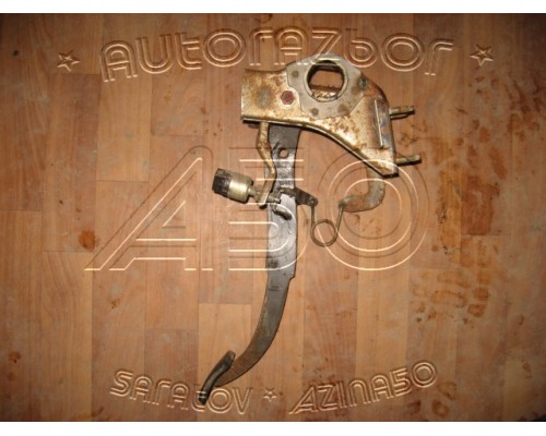 Педаль сцепления Hyundai Sonata III 1993-1998 (3282034010)- купить на ➦ А50-Авторазбор по цене 500.00р.. Отправка в регионы.