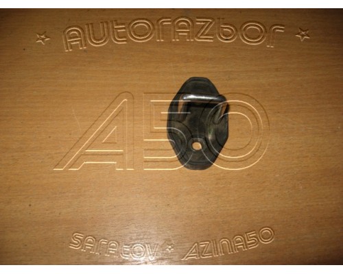 Ответная часть замка багажника Volkswagen Touareg 2010-2018 (7P0827517)- купить на ➦ А50-Авторазбор по цене 450.00р.. Отправка в регионы.