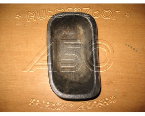 Накладка (кузов внутри) декоративная Hyundai Sonata III 1993-1998 (9330034400)- купить на ➦ А50-Авторазбор по цене 100.00р.. Отправка в регионы.