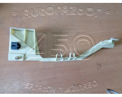 Кронштейн ручки двери Peugeot 308 2007-2015 (9342P6)- купить на ➦ А50-Авторазбор по цене 450.00р.. Отправка в регионы.