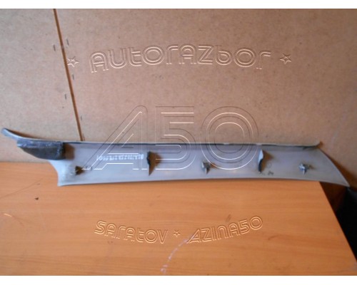 Обшивка стойки Mitsubishi Carisma (DA) 1995-1999 (MR270417)- купить на ➦ А50-Авторазбор по цене 600.00р.. Отправка в регионы.