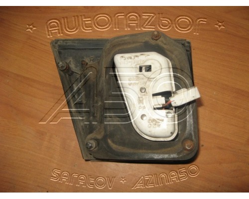Фонарь задний внутренний Mazda 626 (GE) 1992-1997 (8DG1-51-380)- купить на ➦ А50-Авторазбор по цене 600.00р.. Отправка в регионы.