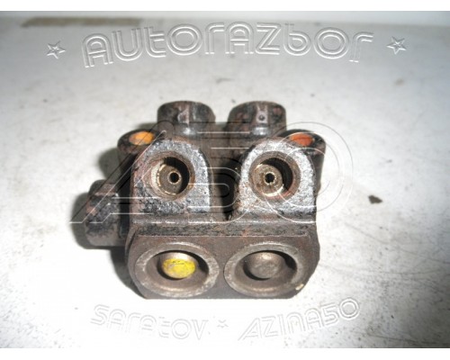 Распределитель тормозных сил Mazda 626 (GE) 1992-1997 (GA2G-43-900A)- купить на ➦ А50-Авторазбор по цене 2000.00р.. Отправка в регионы.