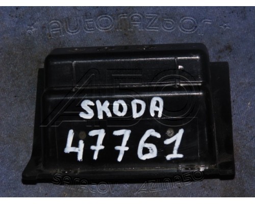 Пепельница Skoda Octavia A4 (Tour) 2000-2010 ()- купить на ➦ А50-Авторазбор по цене 300.00р.. Отправка в регионы.