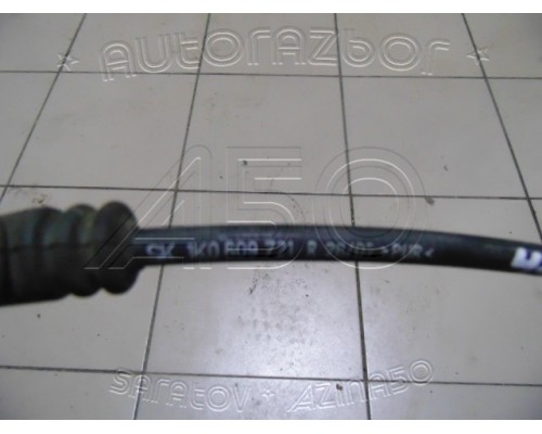 Трос стояночного тормоза Skoda Octavia (A5 1Z-) 2004-2013 (1K0609721)- купить на ➦ А50-Авторазбор по цене 250.00р.. Отправка в регионы.