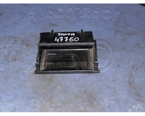 Пепельница Skoda Octavia A4 (Tour) 2000-2010 ()- купить на ➦ А50-Авторазбор по цене 300.00р.. Отправка в регионы.