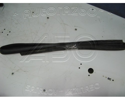 Уплотнитель стекла двери Mercedes-Benz C-Class W202 1993-2000 (2027350125)- купить на ➦ А50-Авторазбор по цене 500.00р.. Отправка в регионы.