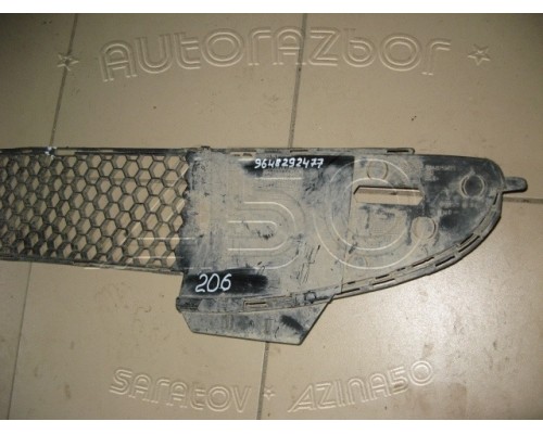 Решетка в бампер Peugeot 206 1998-2012 (7414V2)- купить на ➦ А50-Авторазбор по цене 500.00р.. Отправка в регионы.