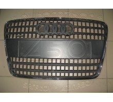 Решетка радиатора Audi Q7 I 2006-2015