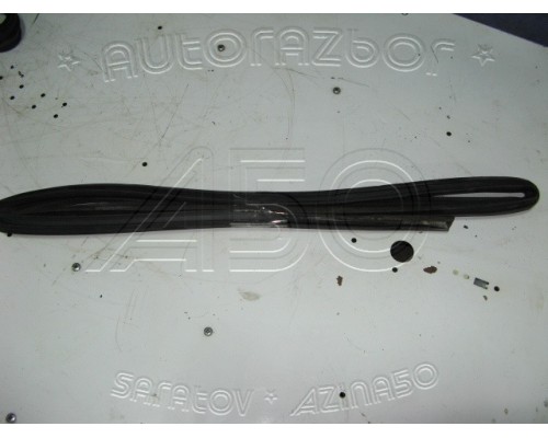Уплотнитель стекла двери Mercedes-Benz C-Class W202 1993-2000 (2107250125)- купить на ➦ А50-Авторазбор по цене 500.00р.. Отправка в регионы.