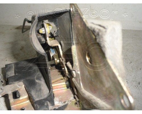 Замок двери Mitsubishi Carisma (DA) 1995-1999 (M852061)- купить на ➦ А50-Авторазбор по цене 400.00р.. Отправка в регионы.