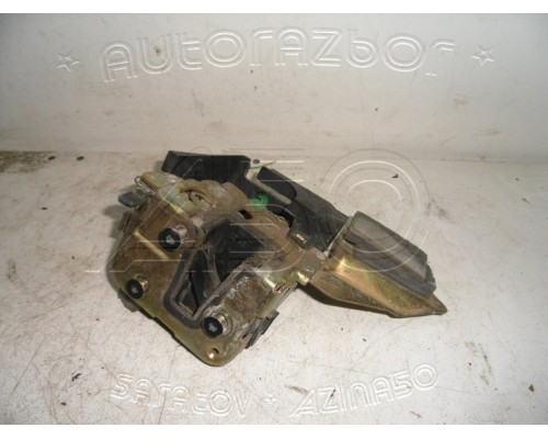 Замок двери Mitsubishi Carisma (DA) 1995-1999 (M806386)- купить на ➦ А50-Авторазбор по цене 400.00р.. Отправка в регионы.