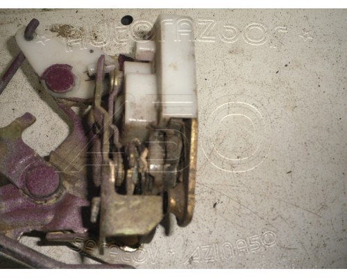 Замок двери Mitsubishi Colt 1992-1996 (MB830391)- купить на ➦ А50-Авторазбор по цене 250.00р.. Отправка в регионы.