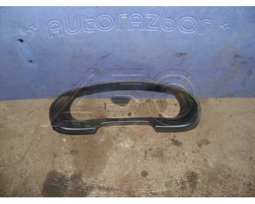 Накладка (кузов внутри) Mitsubishi Colt 1992-1996 ()- купить на ➦ А50-Авторазбор по цене 500.00р.. Отправка в регионы.