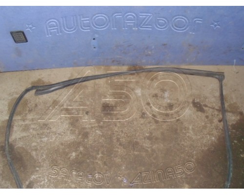 Уплотнитель двери Hyundai Santa Fe (CM) 2005-2012 ()- купить на ➦ А50-Авторазбор по цене 500.00р.. Отправка в регионы.
