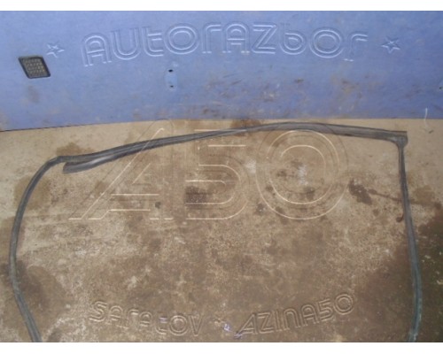 Уплотнитель двери Hyundai Santa Fe (CM) 2005-2012 ()- купить на ➦ А50-Авторазбор по цене 500.00р.. Отправка в регионы.