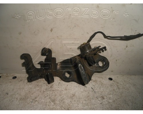 Ответная часть замка багажника Kia Spectra 2000-2011 (0K2N156840)- купить на ➦ А50-Авторазбор по цене 100.00р.. Отправка в регионы.