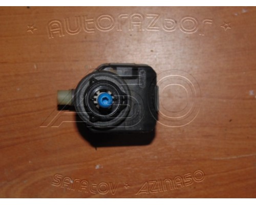 Моторчик корректировки фар Nissan Primera P12 2002-2008 (7700420737)- купить на ➦ А50-Авторазбор по цене 1300.00р.. Отправка в регионы.