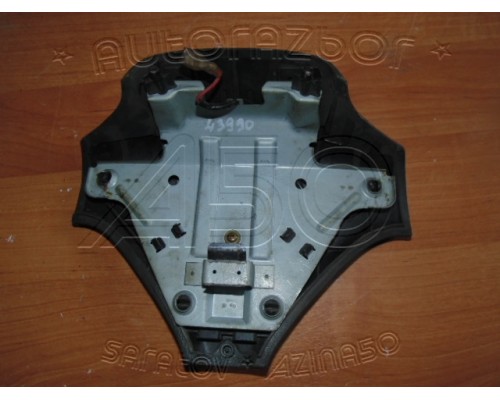 Накладка (кузов внутри) Mitsubishi Colt 1992-1996 ()- купить на ➦ А50-Авторазбор по цене 800.00р.. Отправка в регионы.