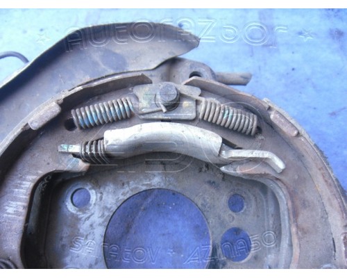 Щит опорный Mitsubishi Lancer (CS/Classic) 2003-2006 ()- купить на ➦ А50-Авторазбор по цене 1700.00р.. Отправка в регионы.