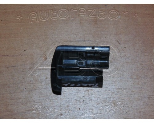 Накладка (кузов внутри) декоративная Volkswagen Touareg 2010-2018 (7P6881348)- купить на ➦ А50-Авторазбор по цене 300.00р.. Отправка в регионы.