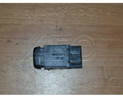 Кнопка противотуманки Mitsubishi Carisma (DA) 1995-1999 (MR270319)- купить на ➦ А50-Авторазбор по цене 300.00р.. Отправка в регионы.