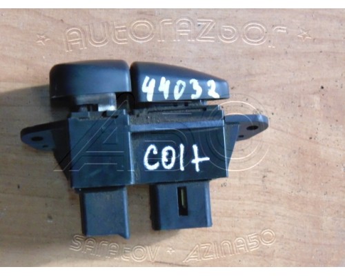 Кнопка света фар Mitsubishi Colt 1992-1996 ()- купить на ➦ А50-Авторазбор по цене 300.00р.. Отправка в регионы.
