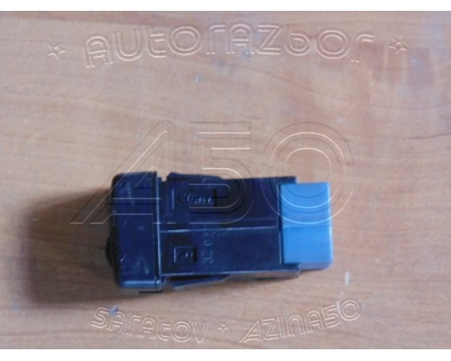 Кнопка корректора фар Mazda 626 (GE) 1992-1997 (GA5R-66-6F0B)- купить на ➦ А50-Авторазбор по цене 100.00р.. Отправка в регионы.