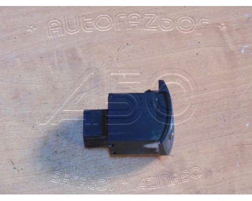 Кнопка корректора фар Hyundai Elantra II J2, J3 1995-2000 (9337029000)- купить на ➦ А50-Авторазбор по цене 400.00р.. Отправка в регионы.