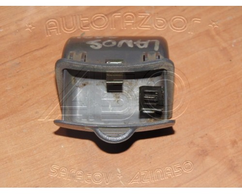 Пепельница Chevrolet Lanos 2004-2010 ()- купить на ➦ А50-Авторазбор по цене 200.00р.. Отправка в регионы.