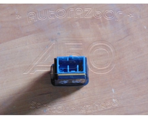 Кнопка корректора фар Mazda 626 (GE) 1992-1997 (GA5R-66-6F0B)- купить на ➦ А50-Авторазбор по цене 100.00р.. Отправка в регионы.