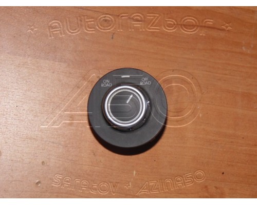 Кнопка блокировки дифференциала Volkswagen Touareg 2010-2018 (7P6941435D)- купить на ➦ А50-Авторазбор по цене 2000.00р.. Отправка в регионы.