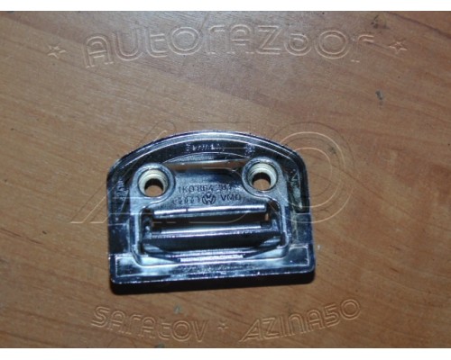 Ручка коврика багажника Volkswagen Touareg 2010-2018 (1K0864203)- купить на ➦ А50-Авторазбор по цене 300.00р.. Отправка в регионы.