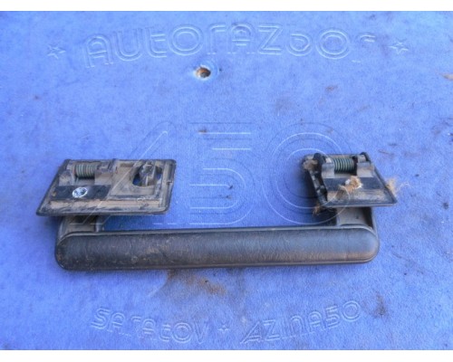 Ручка потолочная Audi 100 [C3] 1983-1991 ()- купить на ➦ А50-Авторазбор по цене 150.00р.. Отправка в регионы.