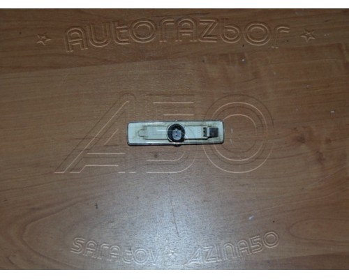 Повторитель на крыло Land Rover Discovery III 2005-2009 (LR007954)- купить на ➦ А50-Авторазбор по цене 1000.00р.. Отправка в регионы.