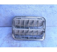 Решетка вентиляционная Renault Logan 2005-2014