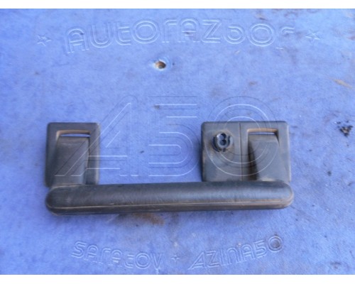 Ручка потолочная Audi 100 [C3] 1983-1991 ()- купить на ➦ А50-Авторазбор по цене 150.00р.. Отправка в регионы.