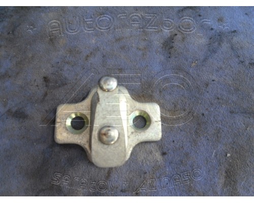 Ответная часть замка двери Chevrolet Lanos 2004-2010 (96301668)- купить на ➦ А50-Авторазбор по цене 50.00р.. Отправка в регионы.