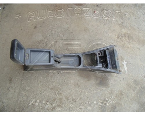 Подлокотник в салон Lifan Breez (520) 2007-2014 (LAX5305000B02)- купить на ➦ А50-Авторазбор по цене 1000.00р.. Отправка в регионы.