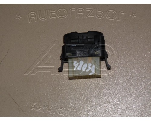 Кнопка стеклоподъемника Ford Galaxy 1995-2005 (7269923)- купить на ➦ А50-Авторазбор по цене 500.00р.. Отправка в регионы.