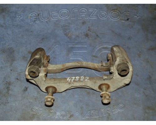 Скоба суппорта Mitsubishi Pajero II 1990-2004 ()- купить на ➦ А50-Авторазбор по цене 1000.00р.. Отправка в регионы.