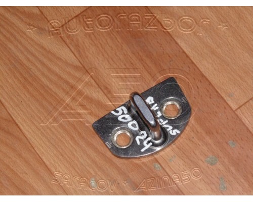 Ответная часть замка двери Skoda Superb 2002-2008 (1U0837033B)- купить на ➦ А50-Авторазбор по цене 180.00р.. Отправка в регионы.