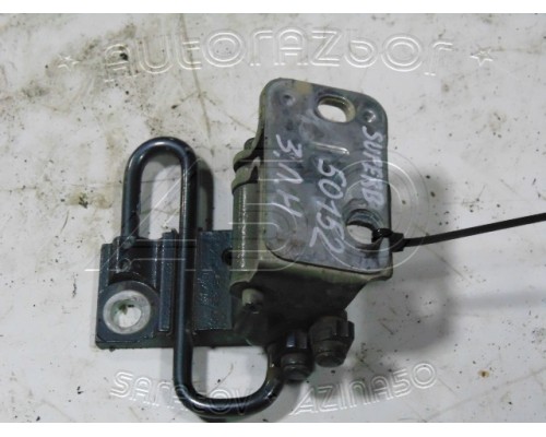 Петля двери Skoda Superb 2002-2008 (4B0833411D)- купить на ➦ А50-Авторазбор по цене 450.00р.. Отправка в регионы.