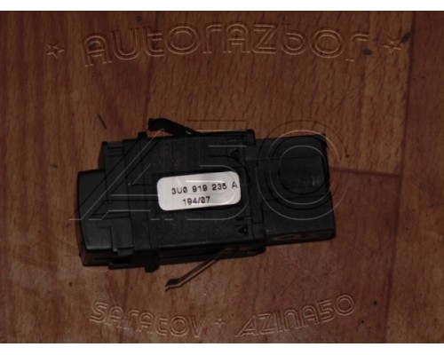 Выключатель AIR BAG Skoda Superb 2002-2008 (3U0919235A)- купить на ➦ А50-Авторазбор по цене 300.00р.. Отправка в регионы.