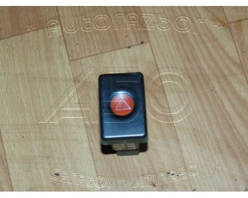 Кнопка аварийной сигнализации Renault Logan 2005-2014 (6001546813)- купить на ➦ А50-Авторазбор по цене 200.00р.. Отправка в регионы.